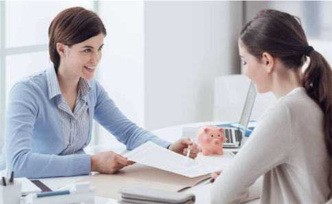 建筑業(yè)是我國國民經(jīng)濟(jì)的重要支柱產(chǎn)業(yè)。近年來，我國建筑業(yè)持續(xù)快速發(fā)展，產(chǎn)業(yè)規(guī)模不斷擴(kuò)大，建造能力不斷增強(qiáng)，2019年，我國全社會(huì)建筑業(yè)實(shí)現(xiàn)增加值70904億元，比上年增長5.6%，占國內(nèi)生產(chǎn)總值的7.16%，有力支撐了國民經(jīng)濟(jì)持續(xù)健康發(fā)展。為加快推進(jìn)建筑工業(yè)化、數(shù)字化、智能化升級(jí)，進(jìn)一步提升建筑業(yè)發(fā)展質(zhì)量和效益，住房和城鄉(xiāng)建設(shè)部會(huì)同國務(wù)院有關(guān)部門，在深入調(diào)查研究、廣泛征求意見、認(rèn)真總結(jié)經(jīng)驗(yàn)基礎(chǔ)上，制定并印發(fā)《指導(dǎo)意見》。